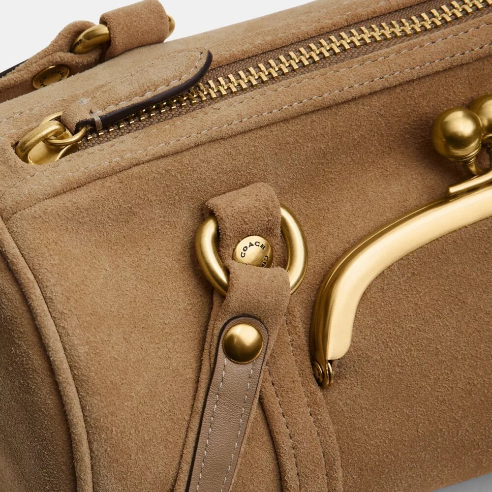 Bolso Kisslock Barrel 28