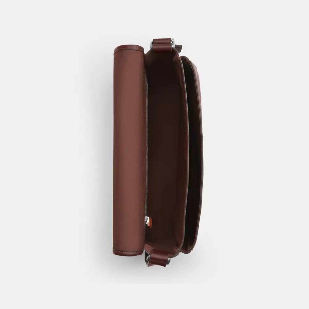Bolso mensajero Colby 32