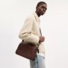 Bolso mensajero Colby 32