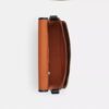 Bolso mensajero Colby 32 en Signature Canvas