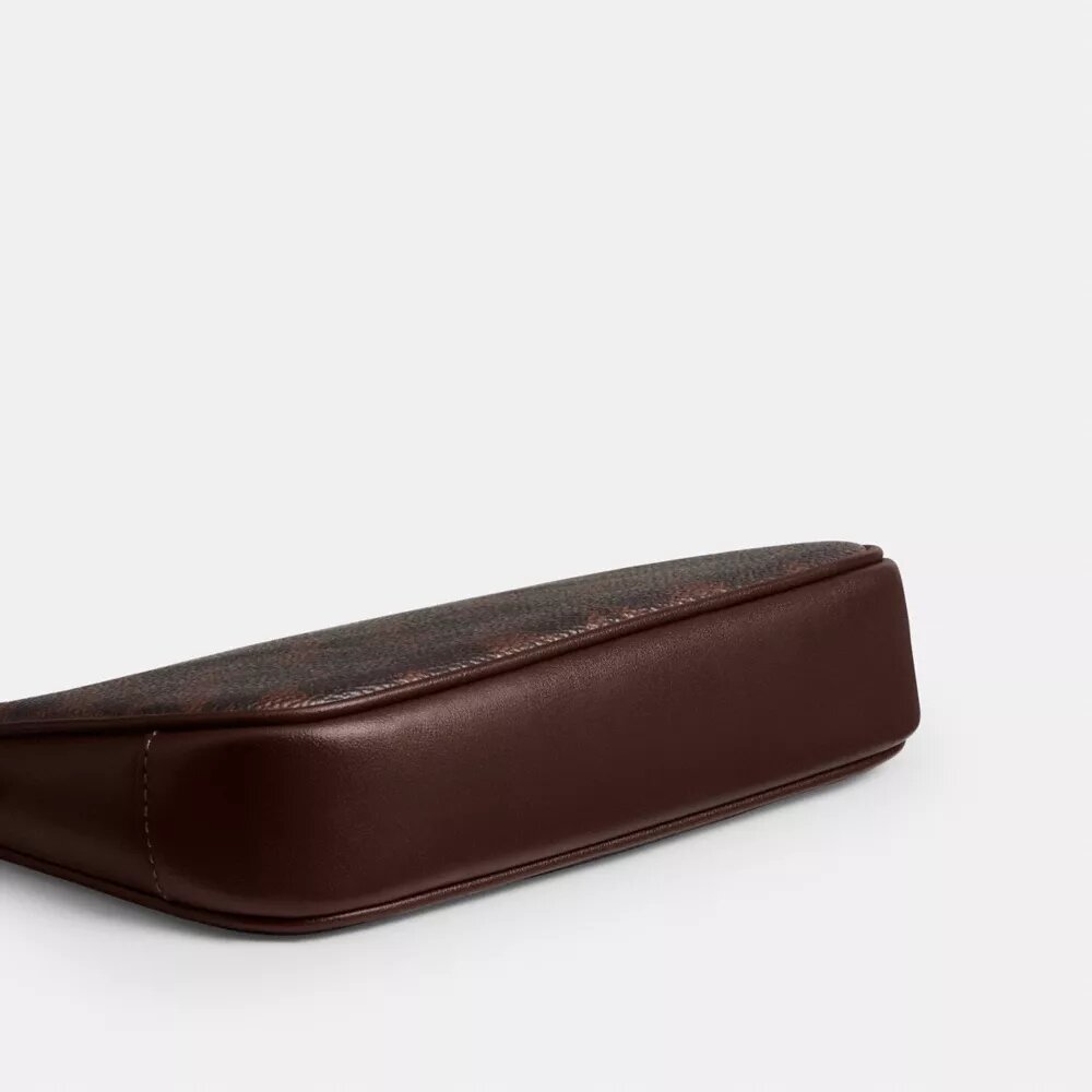 Bolso Plaza 18 en Signature Canvas