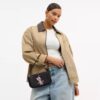 Bolso Plaza con gráfico de conejito