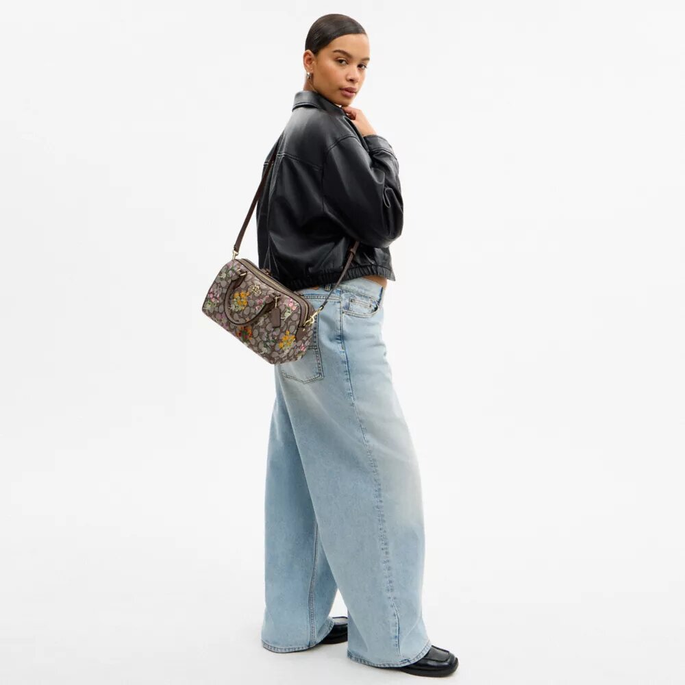Bolso tipo cartera Rowan en jacquard exclusivo con bordado floral