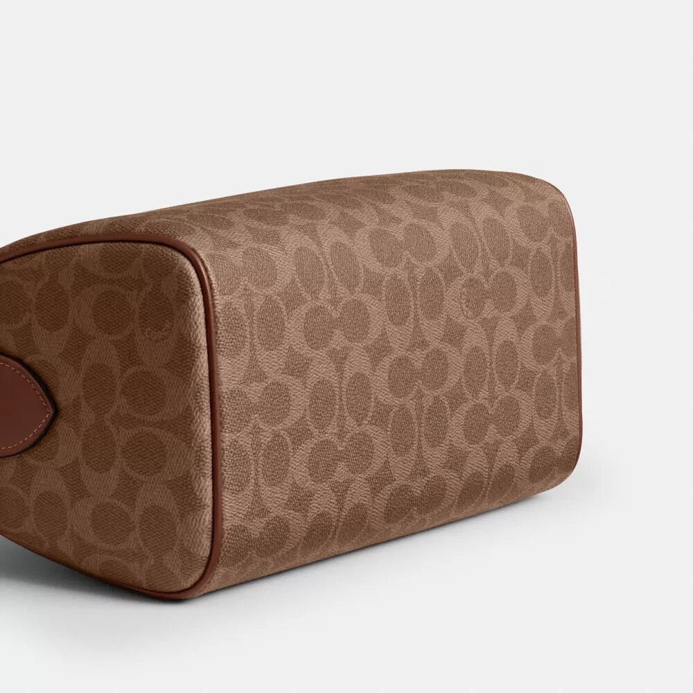 Bolso tipo cartera Rowan en Signature Canvas