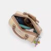 Bolso tipo cartera Rowan en Signature Canvas Rainbow