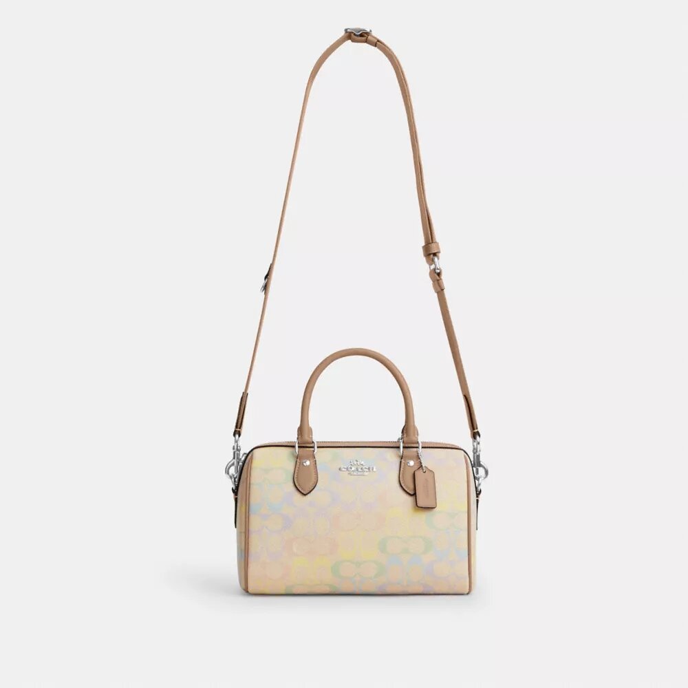 Bolso tipo cartera Rowan en Signature Canvas Rainbow