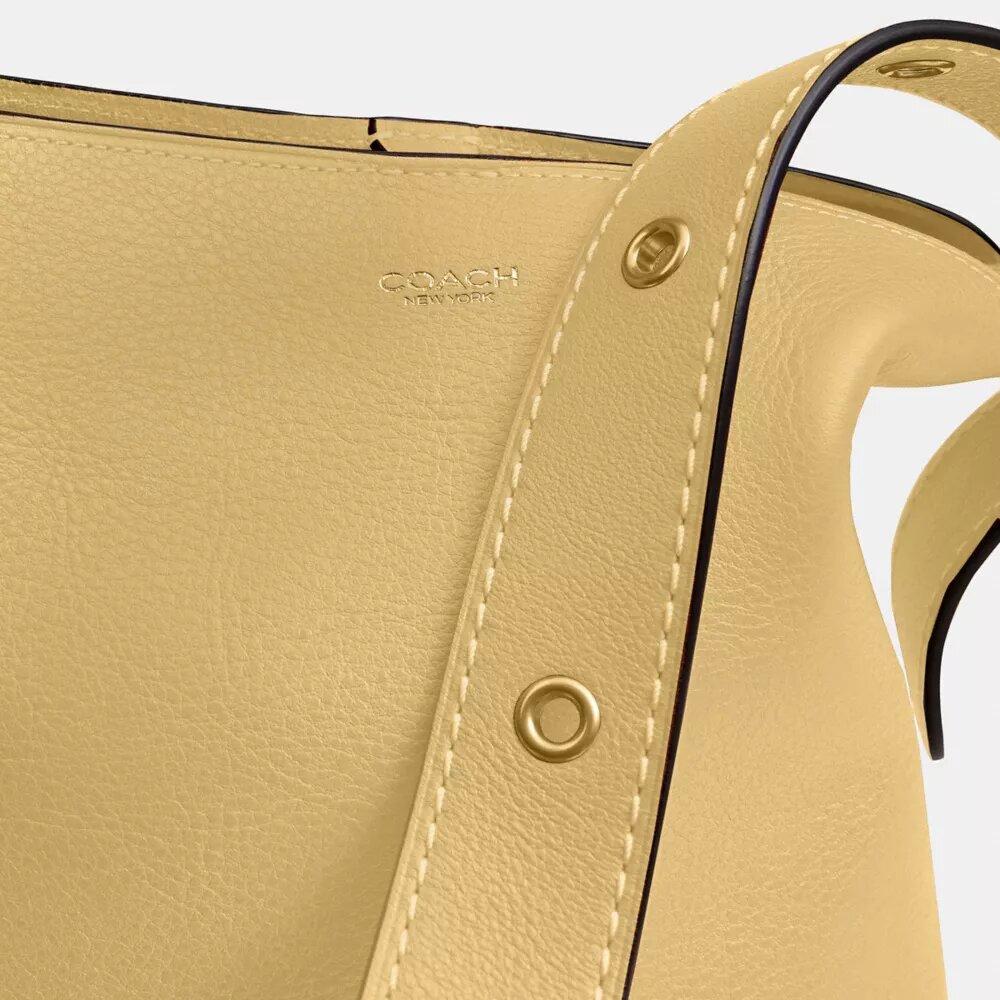 Bolso tipo cubo Bleecker 21