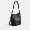 Bolso tipo cubo Bleecker con cierre Kisslock