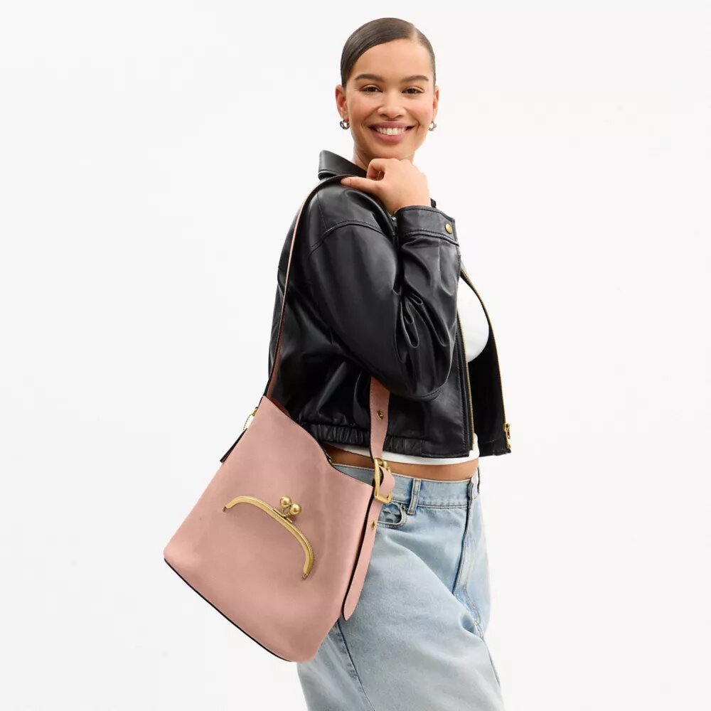 Bolso tipo cubo Bleecker con cierre Kisslock