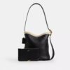 Bolso tipo cubo Bleecker de piel de oveja