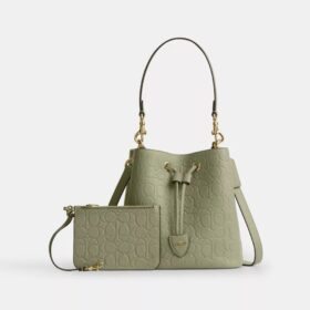 Bolso tipo cubo Rowan en piel exclusiva