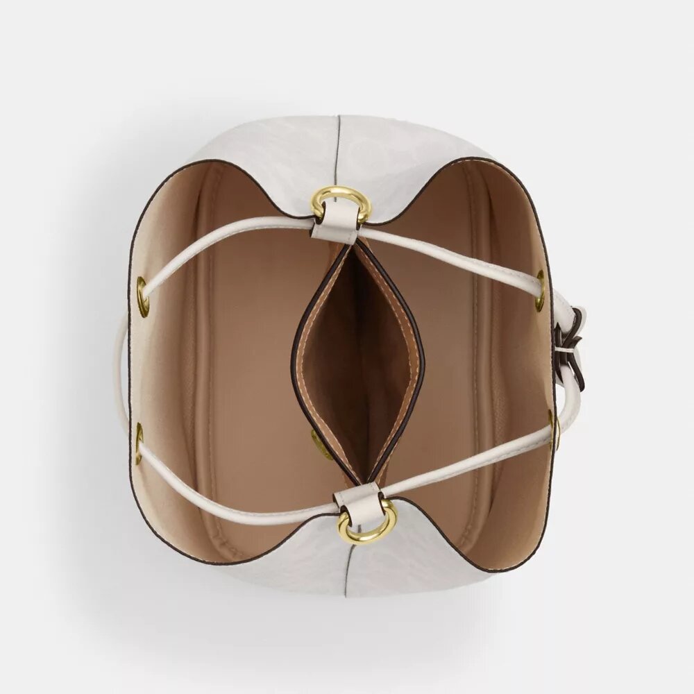 Bolso tipo cubo Rowan en Signature Canvas