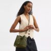 Bolso tipo cubo Rowan en Signature Canvas