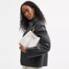 Bolso tipo cubo Rowan en Signature Canvas