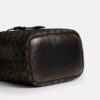 Bolso tipo cubo Rowan en Signature Canvas con Charms