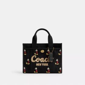 Bolso Tote Disney X Coach Cargo 26 con Mickey Mouse en lona de algodón regenerativo