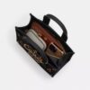 Bolso Tote Disney X Coach Cargo 26 con Mickey Mouse en lona de algodón regenerativo