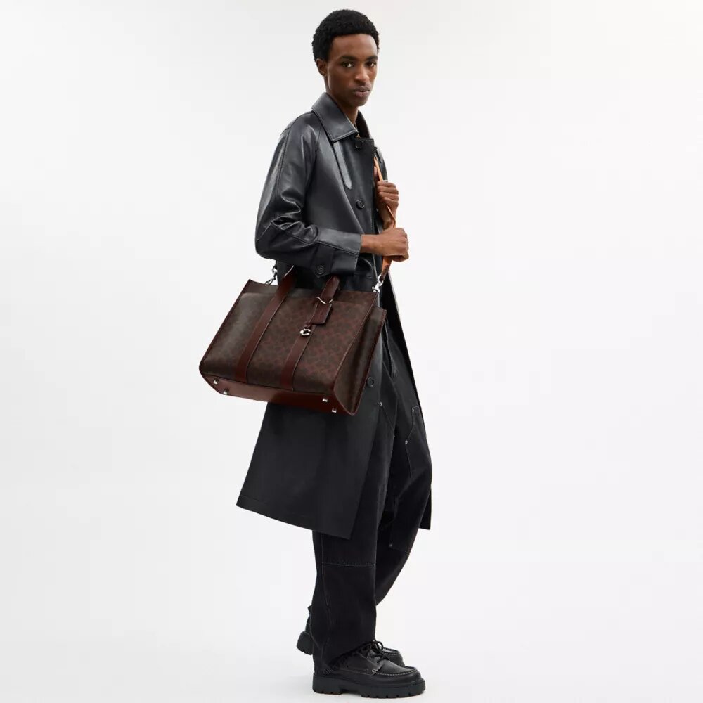 Bolso Wesley en Signature Canvas