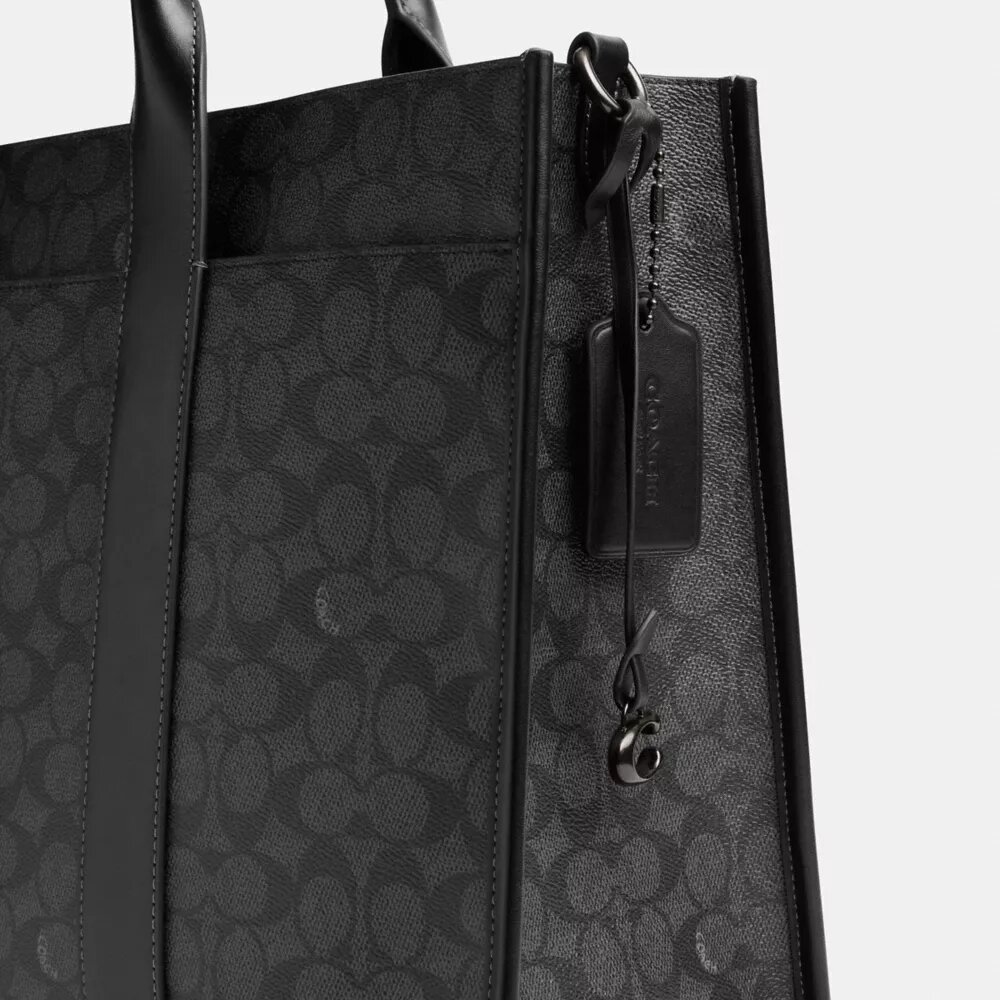 Bolso Wesley en Signature Canvas