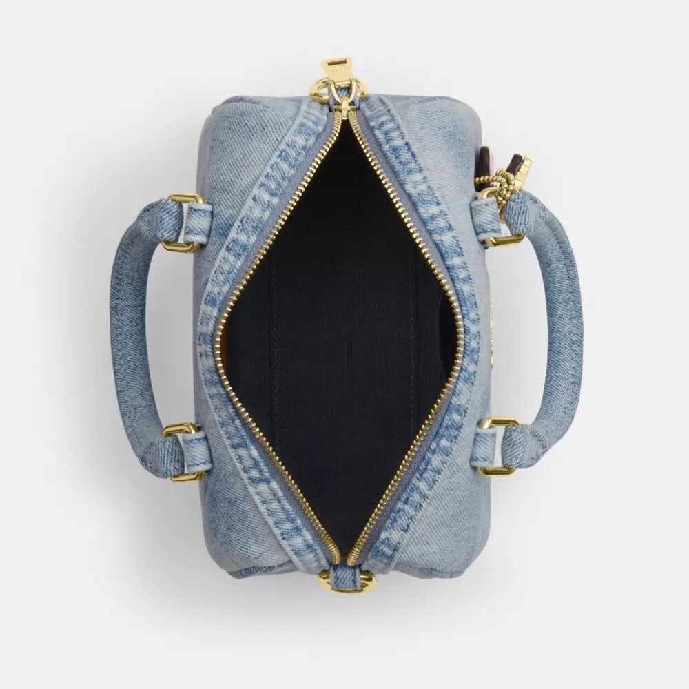 Bolsos bandolera Mini Rowan en denim desgastado con Charms