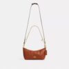 Bolsos de hombro Caitlin con acolchado y Charms