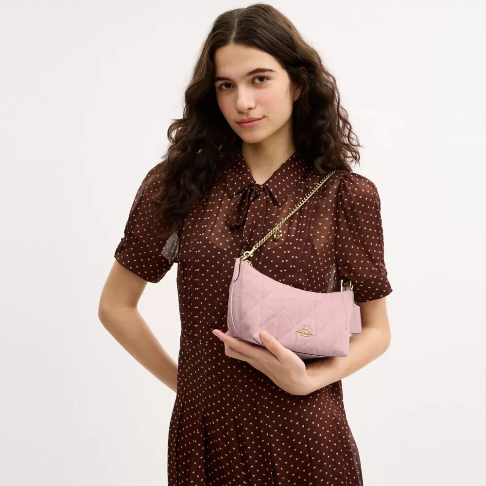 Bolsos de hombro Caitlin de algodón regenerativo con acolchado y Charms
