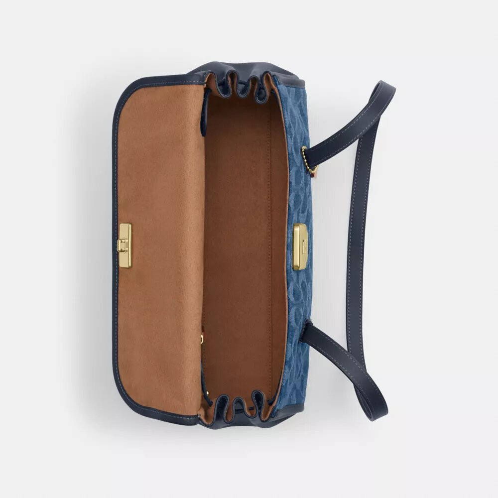 Bolsos de hombro con solapa Bridget en denim característico