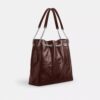 Bolsos de hombro grandes Evelyn con acolchado
