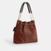 Bolsos de hombro grandes Evelyn con acolchado