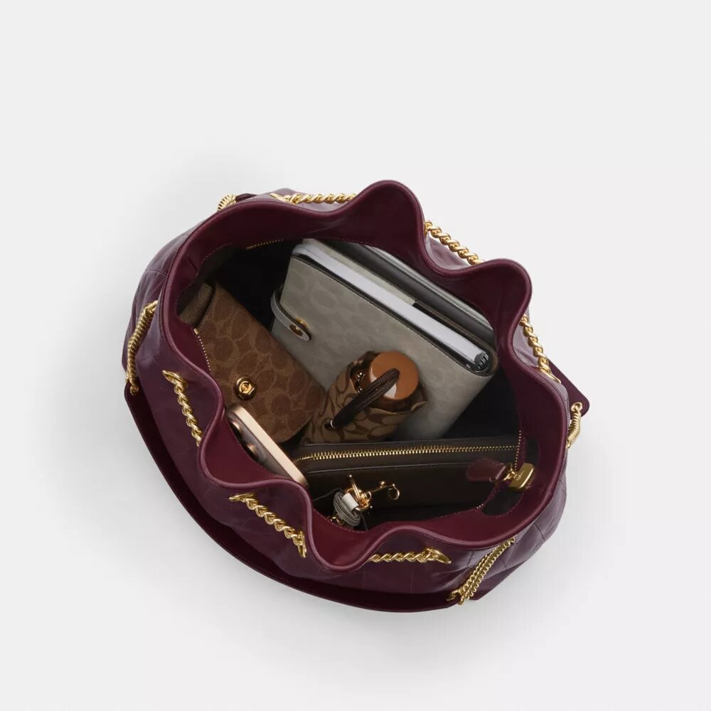 Bolsos de hombro grandes Evelyn con acolchado