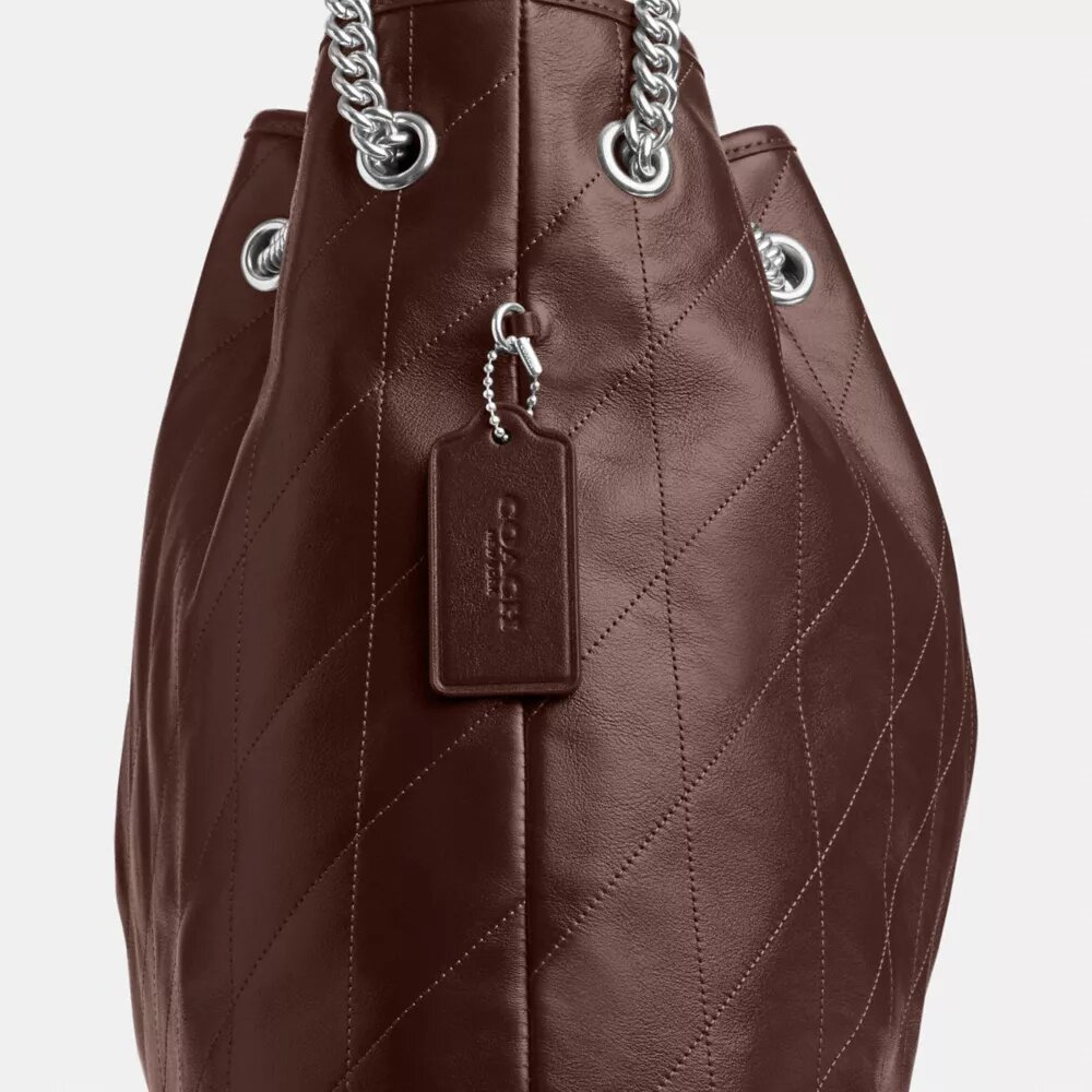 Bolsos de hombro grandes Evelyn con acolchado