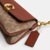 Bolsos de hombro Jet en Signature Canvas