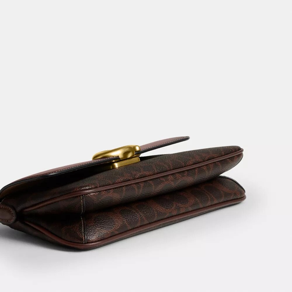 Bolsos de hombro Jet en Signature Canvas