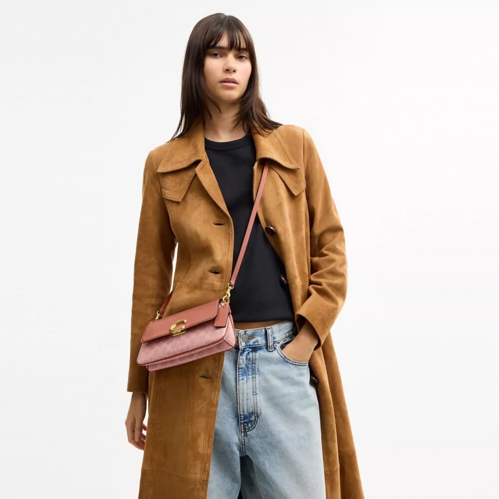 Bolsos de hombro Jet en Signature Canvas