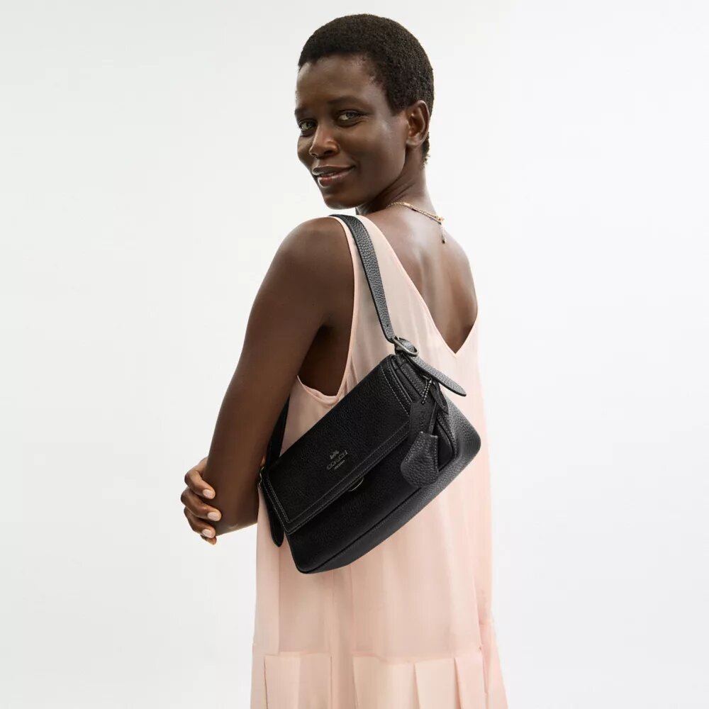 Bolsos de hombro pequeños con solapa Etta