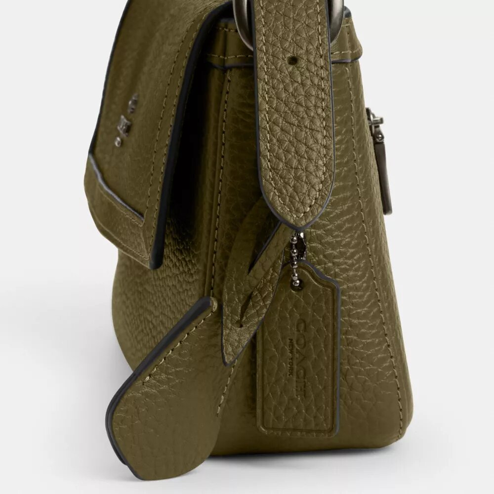 Bolsos de hombro pequeños con solapa Etta