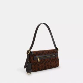 Bolsos de hombro pequeños con solapa Etta en chenilla exclusiva