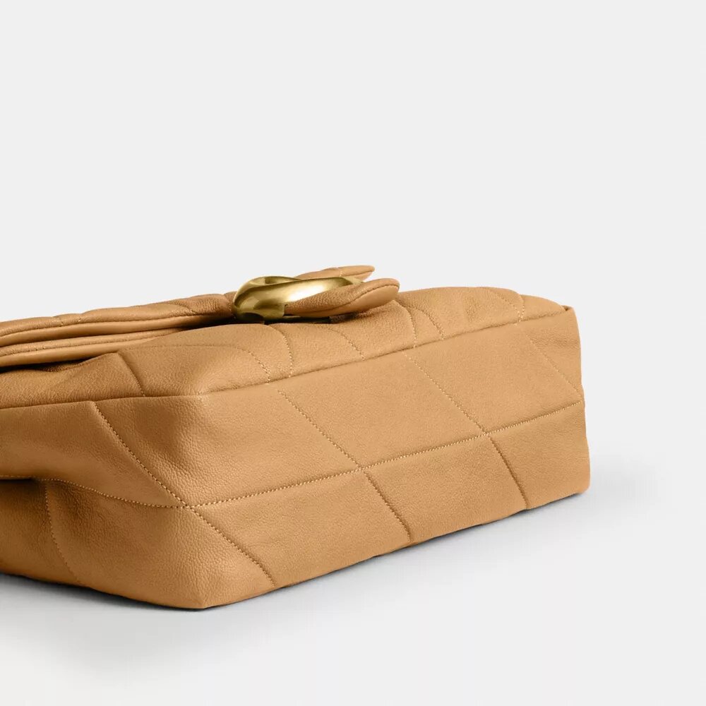 Bolsos de hombro Tabby 26 con acolchado