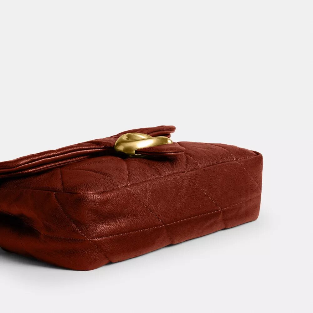Bolsos de hombro Tabby 26 con acolchado