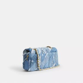 Bolsos de hombro Tabby 26 con acolchado de patchwork de denim reciclado