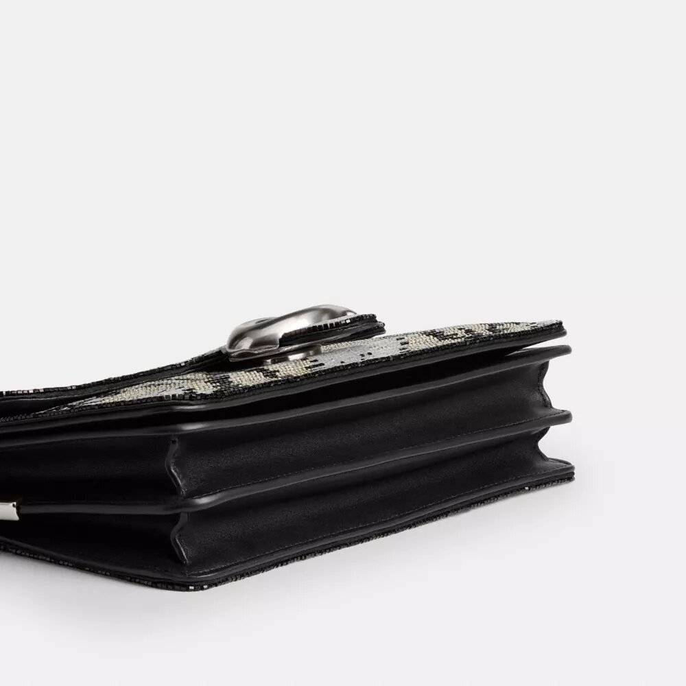 Bolsos de hombro Tabby 26 con motivo de serpiente con abalorios