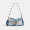 Bolsos de hombro Tabby 26 con patchwork de denim reciclado