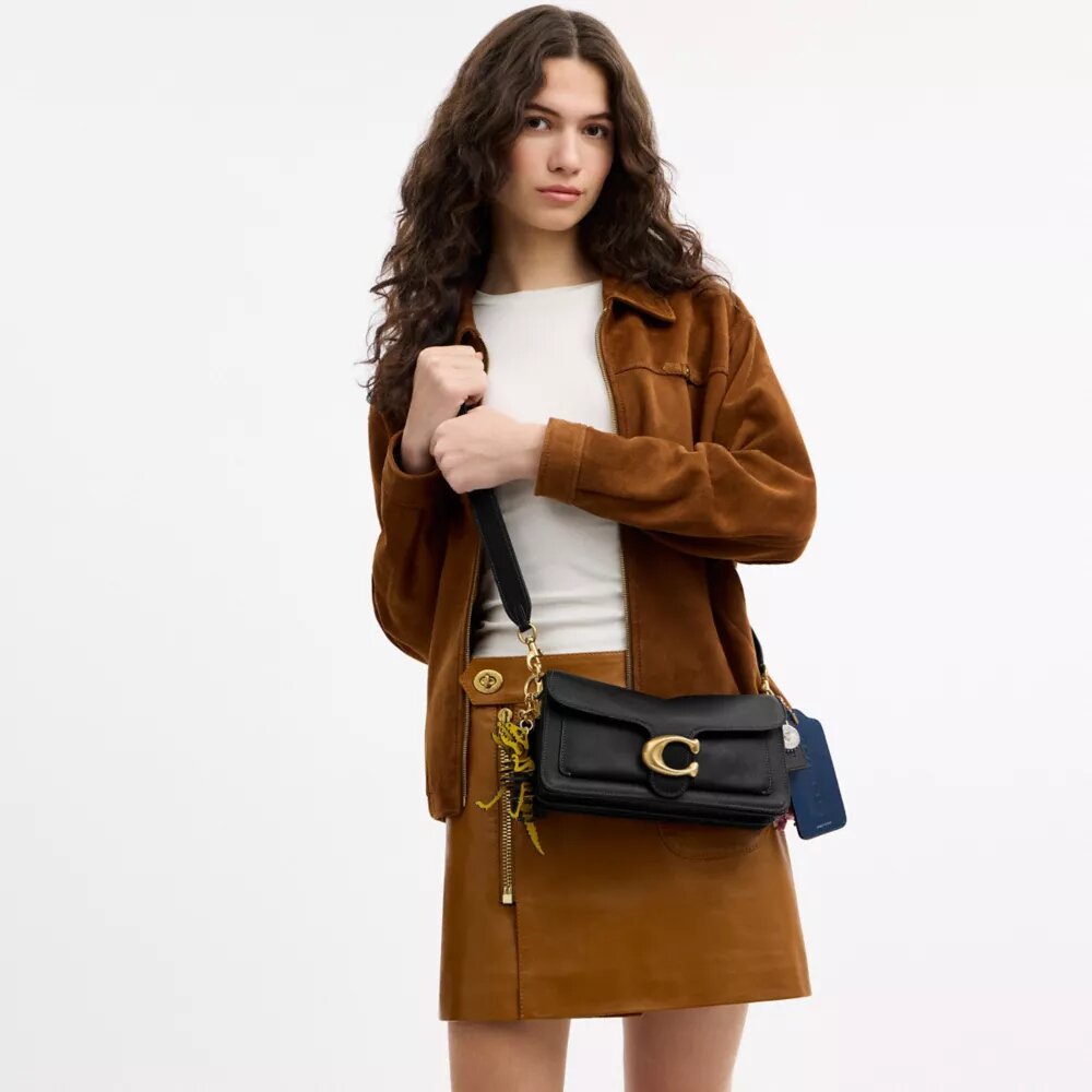 Bolsos de hombro «Tabby» 26 de Rexy con colgantes para bolsos, con motivo del 10.º cumpleaños