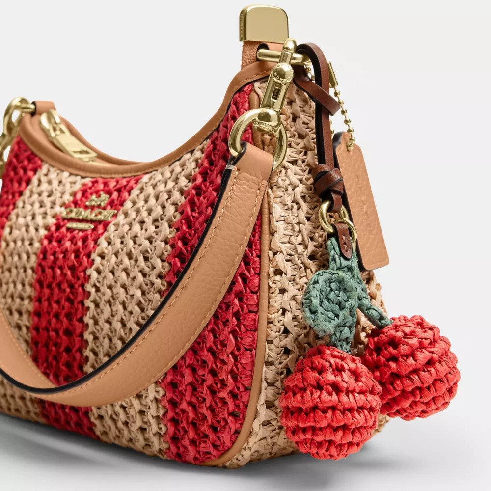 Bolsos de hombro Teri con rayas y colgante