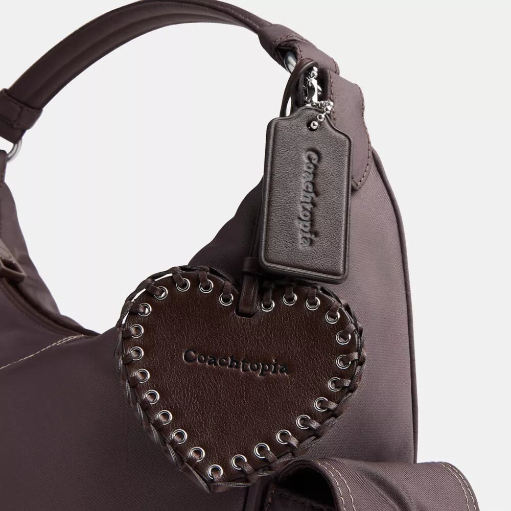 Bolsos de hombro tipo «cargo»