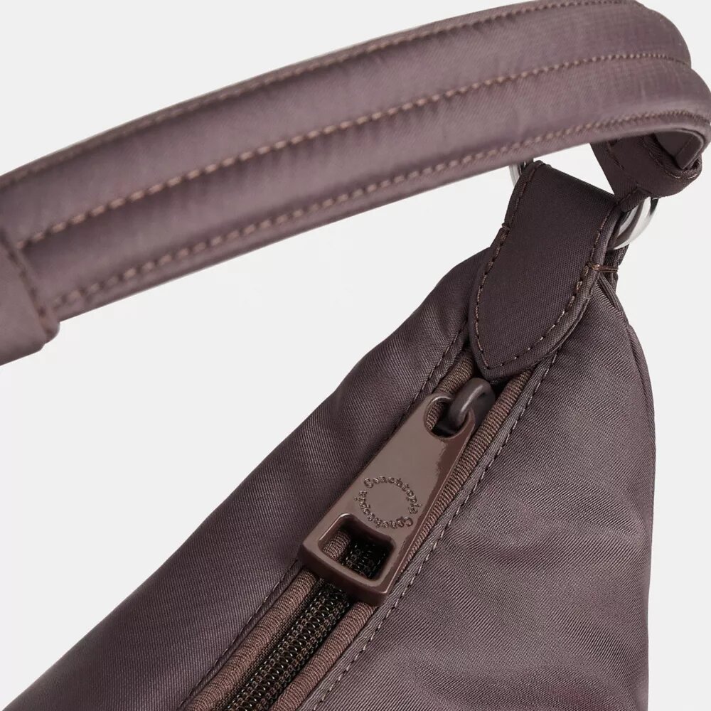 Bolsos de hombro tipo «cargo»