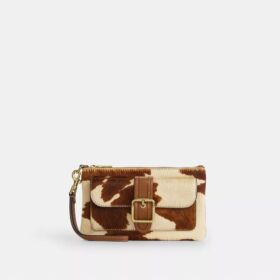 Bolsos de pulsera Ashton en piel de becerro con estampado de vaca