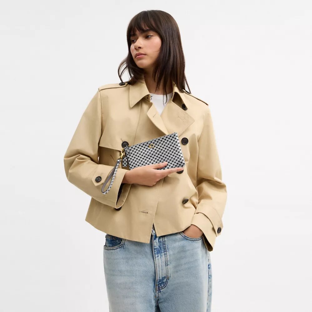 Bolsos de pulsera Essential pequeños con estampado de corazones