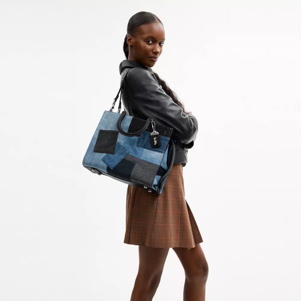 Bolsos Rogue con patchwork de vaqueros reciclados