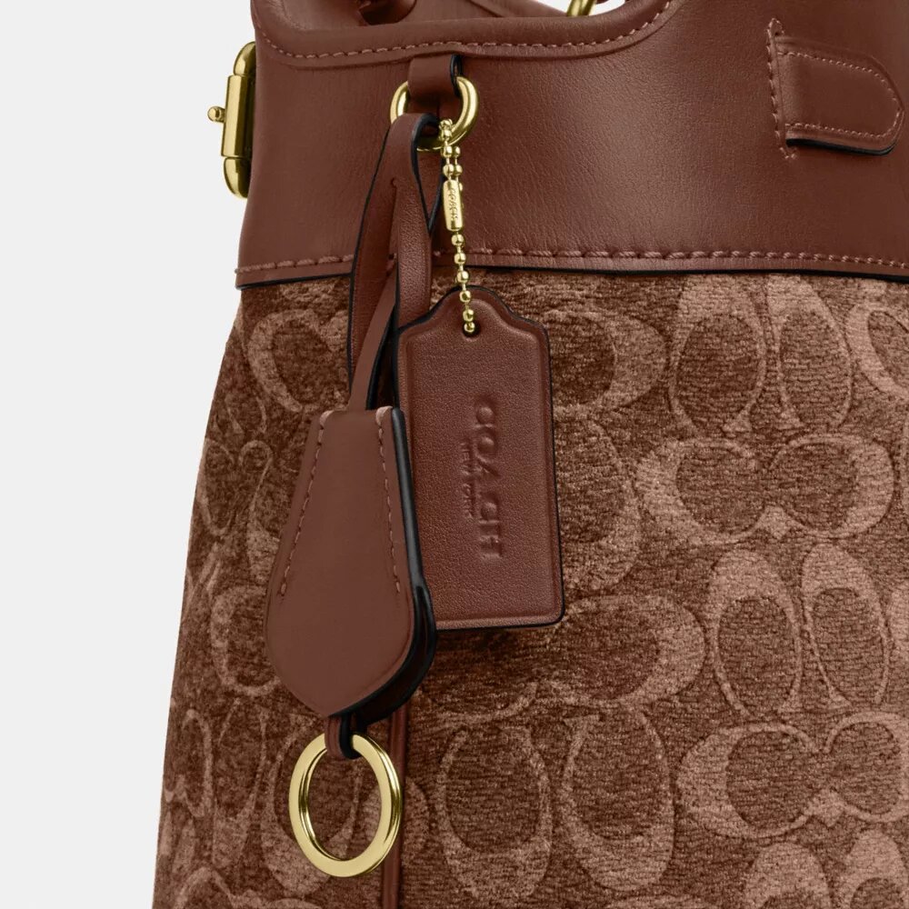 Bolsos Tote Easton en chenilla exclusiva